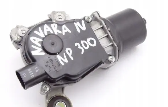 Nissan Navara D23 Wiper motor 6204C058A