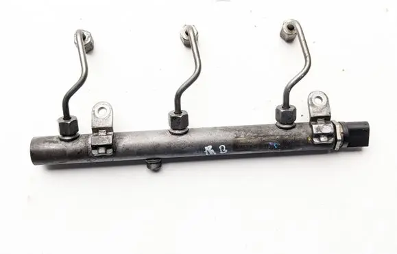 Mercedes-Benz R W251 Fuel main line pipe A6420702595 0748400653