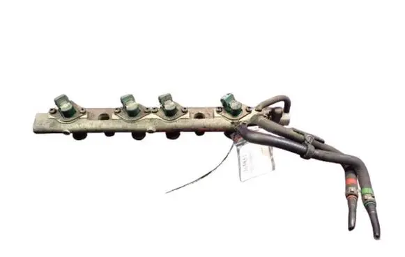 Renault Laguna I Fuel main line pipe
