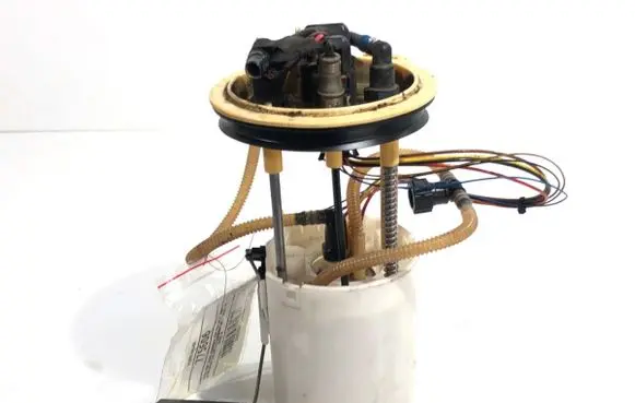 Seat Alhambra (Mk2) In-tank fuel pump 7N0919050D