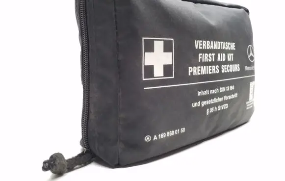 Mercedes-Benz E C207 W207 First aid kit A1698600150