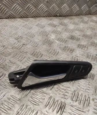 Volkswagen PASSAT B6 Front door interior handle 3c1837113d