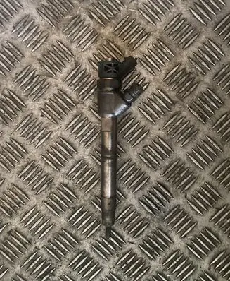 Iveco Daily 6th gen Fuel injector 0445110564