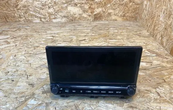 KIA Xceed Radio/CD/DVD/GPS head unit 96560J7550