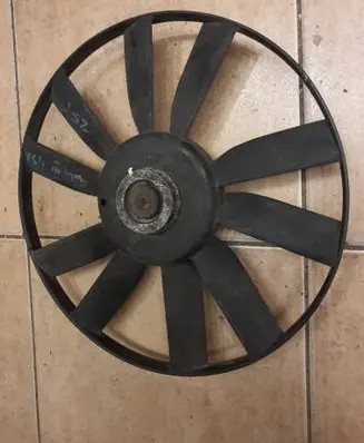 Volkswagen PASSAT B4 Electric radiator cooling fan 1H0119113