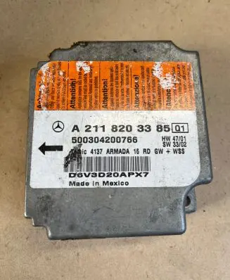 Mercedes-Benz E W211 Airbag control unit/module A2118203385 500304200766 PEV3D20APX7