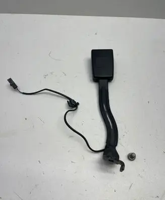 Volkswagen Golf Plus Front seatbelt buckle 1K4857755K