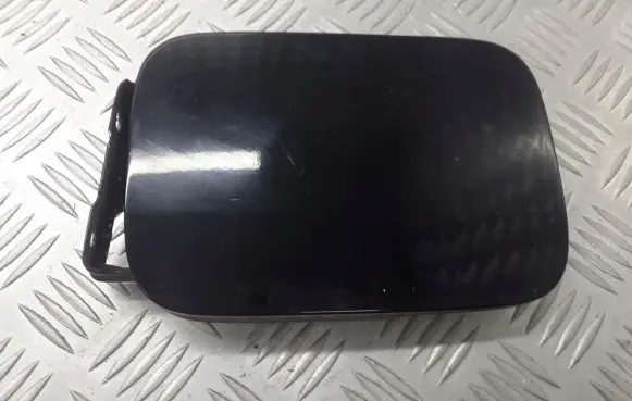 Mercedes-Benz A W168 Fuel tank cap trim A1685840239