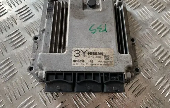 Nissan Qashqai Engine control unit/module 23710JD780