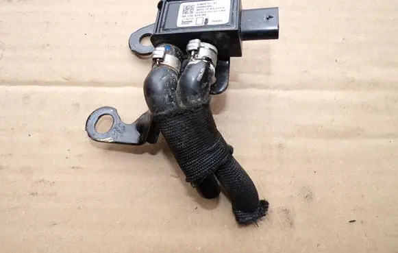 Peugeot 308 Exhaust gas pressure sensor 9812047080