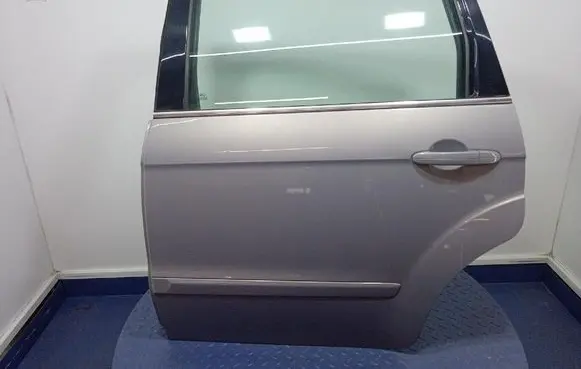 Rear door
