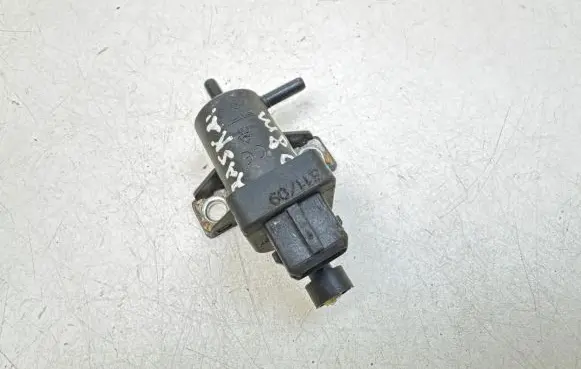 Nissan Qashqai Turbo solenoid valve 8200762597