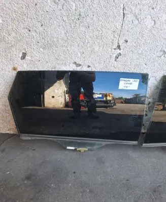 Hyundai i30 Rear door window glass