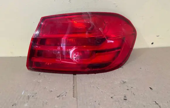 BMW 4 F32 F33 Rear/tail lights 7296100