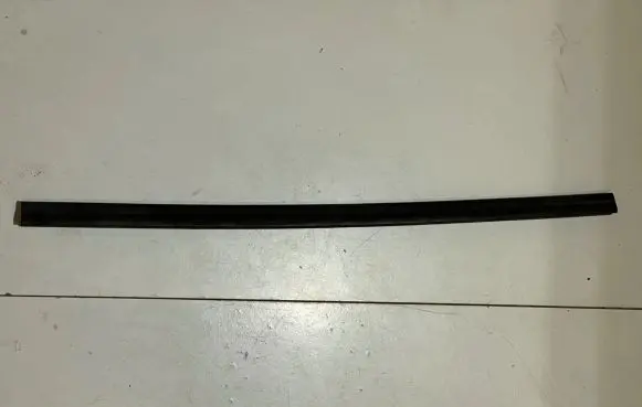 Ford Mustang VI Engine compartment rubber FR3B16A570