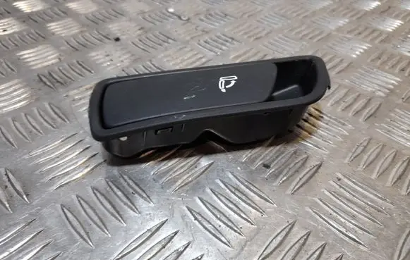 Audi Q5 SQ5 Front door interior handle 8R0885682A 8R0885682