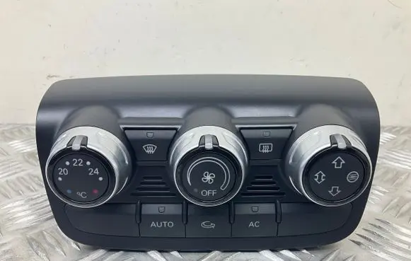 Audi TT TTS Mk2 Climate control unit 8J0820043AK