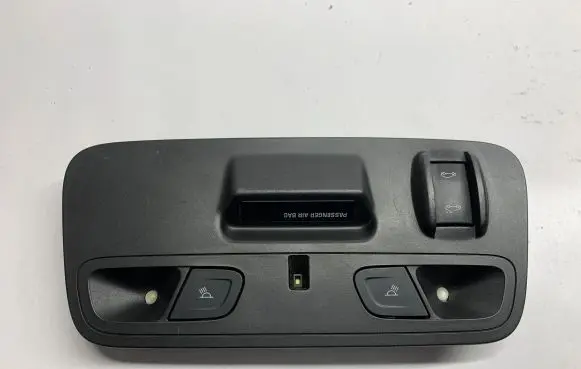 Chevrolet Camaro Front seat light 84026957