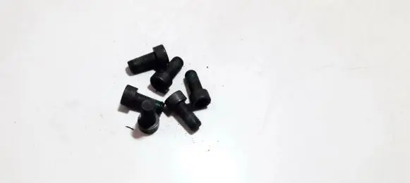 Volkswagen Sharan Nuts/bolts 