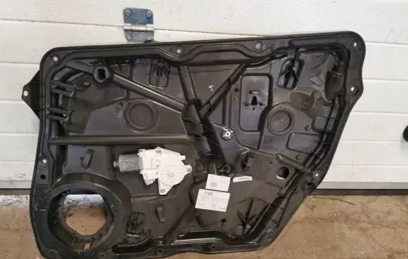 Mercedes-Benz ML W166 Front door card panel trim A1668202002 A1669000618 A2925402500