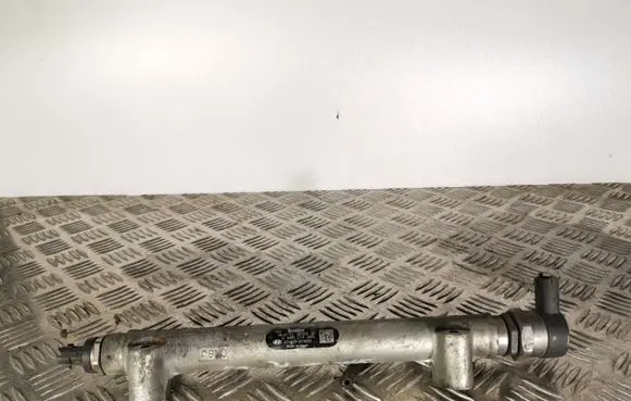 Hyundai Santa Fe Fuel main line pipe 0445214085