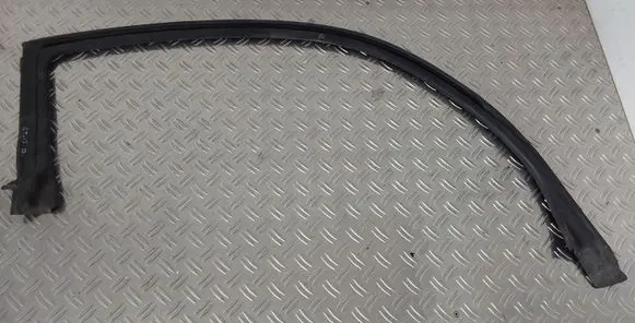 Toyota GT 86 Front door rubber seal 