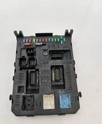 Citroen C5 Central body control module 216761594H