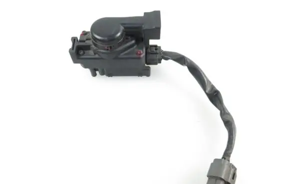 Mazda MPV Cruise control vacuum pump 