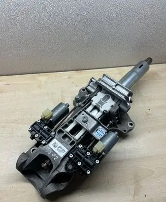 Mercedes-Benz E W238 Steering wheel axle A2134608300