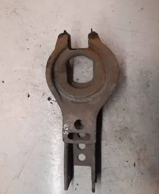Rear upper control arm/wishbone