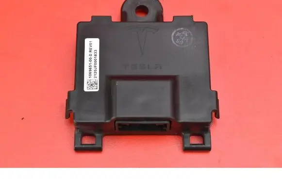 Tesla Model S Engine control unit/module ECU 106965100D
