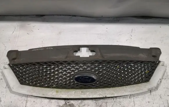 Ford Mondeo Mk III Front bumper upper radiator grill IS7X8A100AK IS7X8A133AK