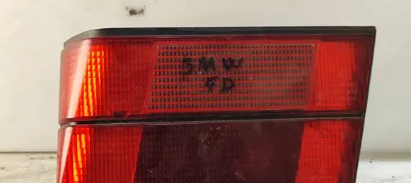 BMW 5 E34 Tailgate rear/tail lights 1384012