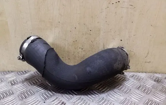 Audi A5 8T 8F Intercooler hose/pipe 8K0145737H