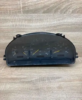 Mercedes-Benz ML W163 Speedometer (instrument cluster) A1635403111 15380380