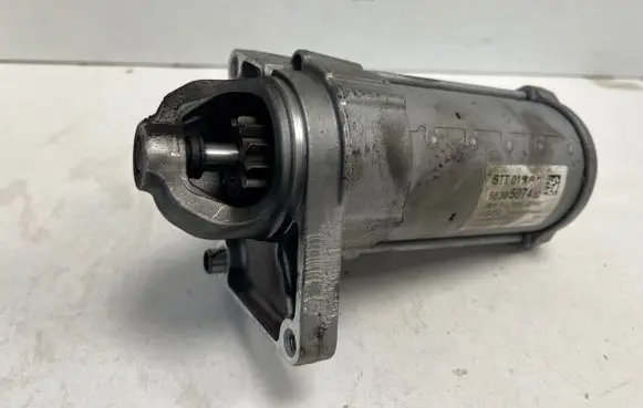 Opel Mokka B Starter motor 9830507480