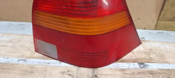 Volkswagen Golf IV Rear/tail lights 1J6945096Q 1J6945096