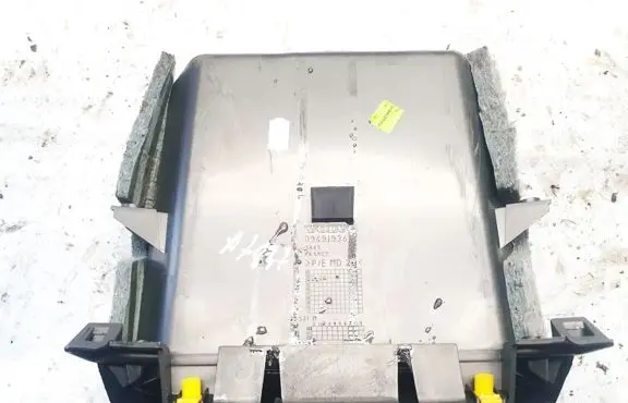 Volvo V50 Glove box 09491936