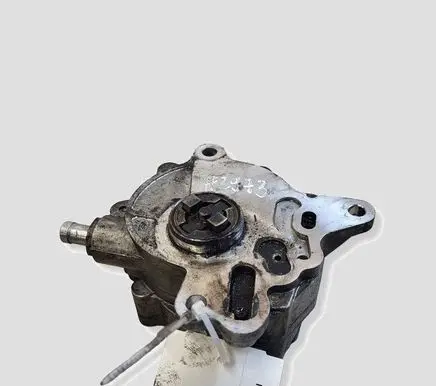 Audi A4 S4 B7 8E 8H Vacuum pump 03G145209