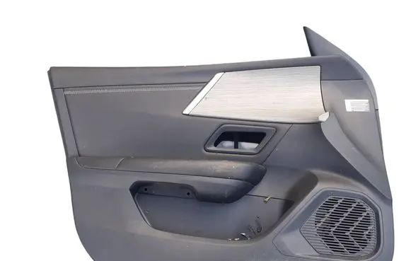 Citroen C5 X Front door card panel trim 96477756ZD 5700282655 0000001940