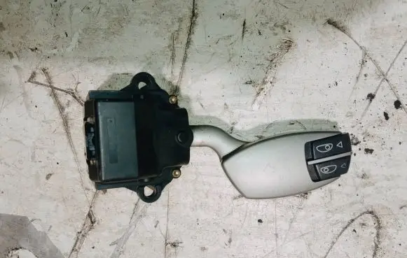 BMW 7 E65 E66 Indicator stalk 6959984 220205033 01106760