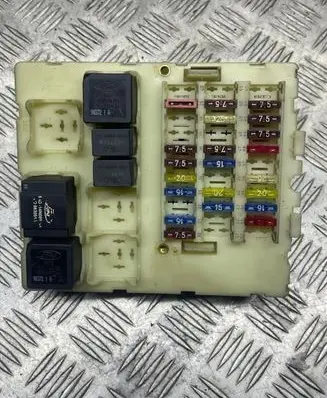 Ford Focus Fuse module 98AG14A073AE 518234604