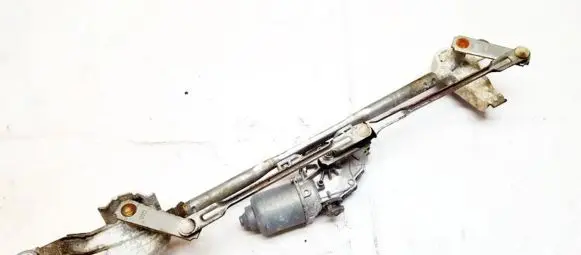 Subaru Forester SH Front wiper linkage and motor