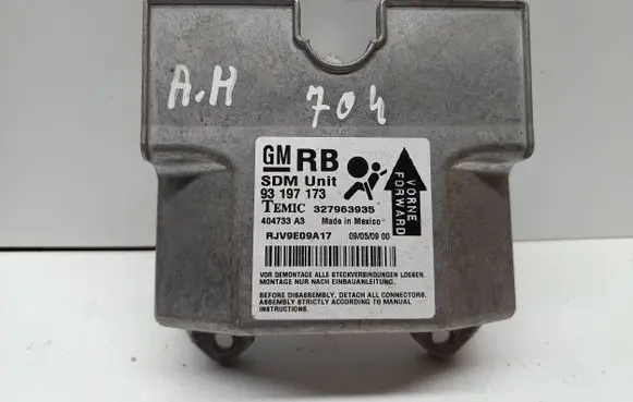 Opel Zafira B Airbag control unit/module 93197173 404733A3 327963935