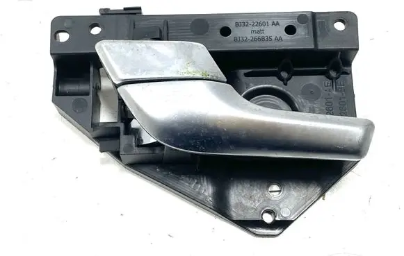 Land Rover Range Rover Evoque L538 Front door interior handle 8X2322601AE 8X2322601BE BJ3222601AA