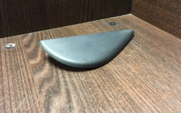 Fender trim (molding)