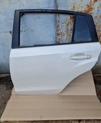 Subaru XV Rear door 37-J