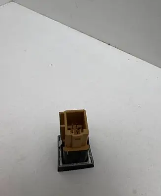 Volkswagen PASSAT B6 Parking (PDC) sensor switch 3C0927122B GE207
