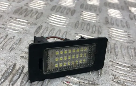 BMW 5 E60 E61 Number plate light 1378149