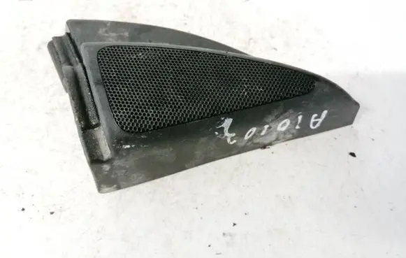Toyota Avensis T250 Side speaker trim/cover 6749105060d 67491-05060-d